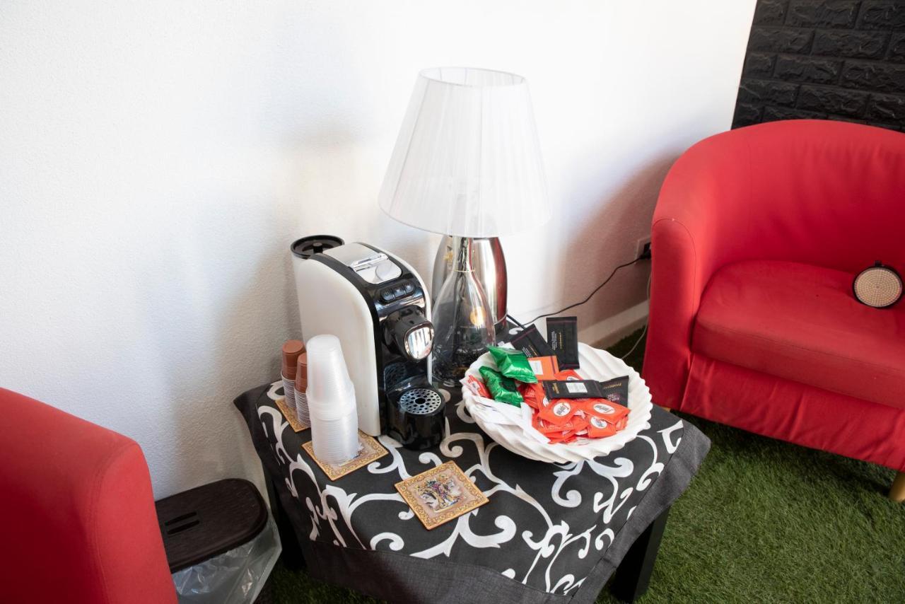 Carlo Five Bed and Breakfast Porto Empedocle Exteriör bild